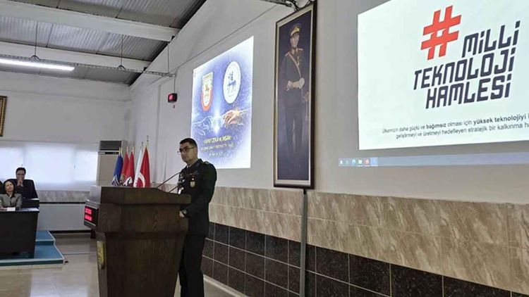 İzmir’de yapay zekânın savunma sanayiindeki rolü ele alındı