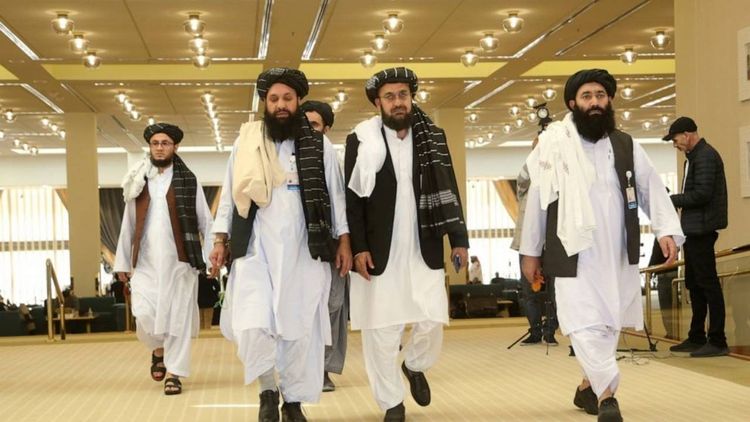 Yasin Aktay'dan Taliban hakkında yazdıklarına tepki gösterenlere: Onlar işgalcilerle anlaşma yoluna gitmediler, kimliklerini benimsemediler