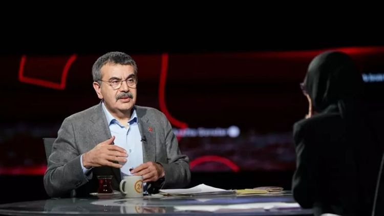 Milli Eğitim Bakanı Tekin: Kabir başında rakı içmeyi kültür sayanlar rahatsız olur