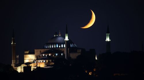 Miraç Kandilimiz mübarek olsun, Allah hayırlara vesile kılsın