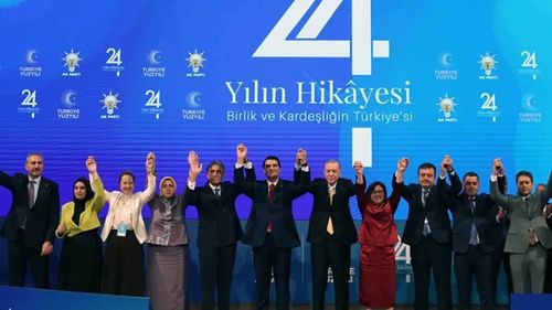 9 belediye başkanı AK Parti’ye katıldı