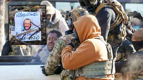 Minneapolis’te ICE tarafından öldürülen Alex Pretti sonrası protestocular kapsamlı soruşturma istiyor