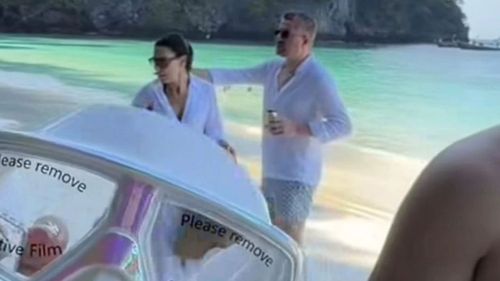 Maaş alamadıkları için işçileri greve çıkarken tatile giden CHP'li Buca Belediye Başkanı Duman: Kısa bir molaydı