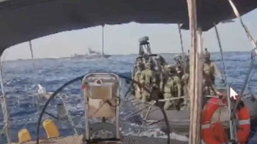 Soykırımcı İsrail Ordusu Sumud Filosu’nun son teknesi Marinette’i de ele geçirdi