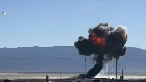 ABD'de F-16 uçağı düştü