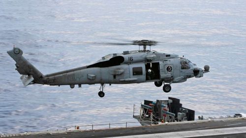 ABD ordusuna ait helikopter Umman Denizi'ne acil iniş yaptı: 1 kişi kayıp