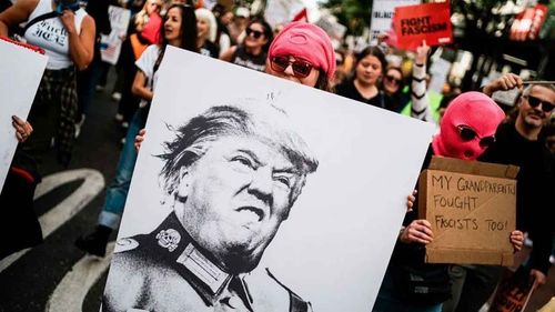 ABD’de Trump karşıtı milyonlar ‘Kral’a Hayır’ diyerek sokağa çıkıyor