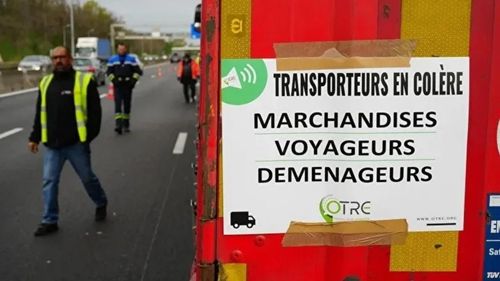 ABD ve Avrupa'da akaryakıt krizi halkı sokağa döktü