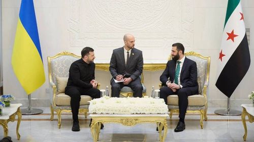 Suriye'deki Şara ile Zelenskiy görüşmesine Hakan Fidan da katıldı