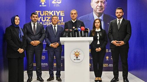 AK Parti Sözcüsü Ömer Çelik: Fatma Betül Hanım şu anda MYK ve MKYK üyemiz değildir