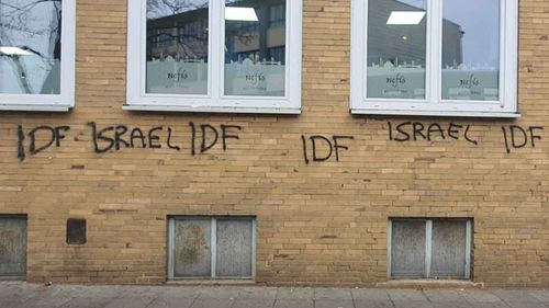 Almanya’daki iki Türk camiine Siyonizm imzalı saldırı