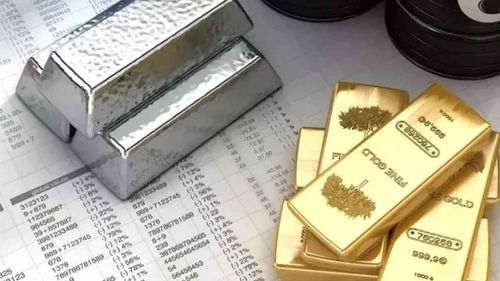 Altın ve gümüş rekor tazeledi