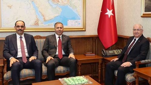 Komisyon öncesi üçlü zirve: Kalın, Güler ve Yerlikaya bir araya geldi