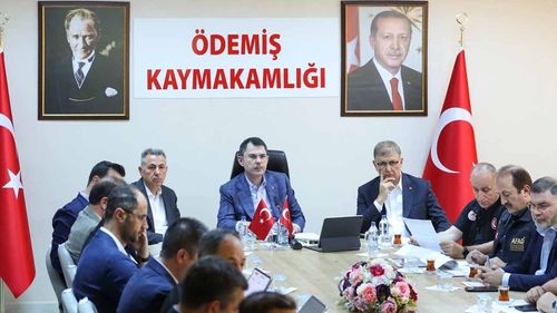 Bakan Kurum: İzmir ve Bilecik’te 415 yapı hasarlı, yeni konutlar 1 yıl içinde teslim edilecek