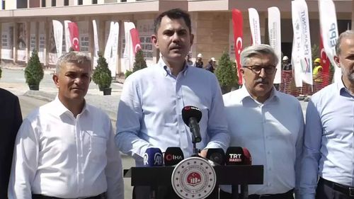 Bakan Kurum Antakya’da: Hatay yeniden doğuşun simgesi olacak