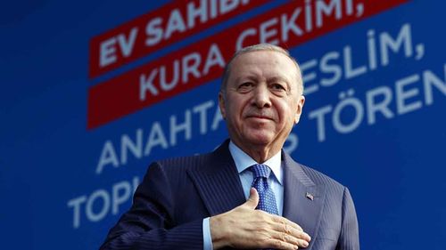 Cumhurbaşkanı Erdoğan: Deprem bölgesine 455 bin konut yapılırken neredeydin Özgür efendi!