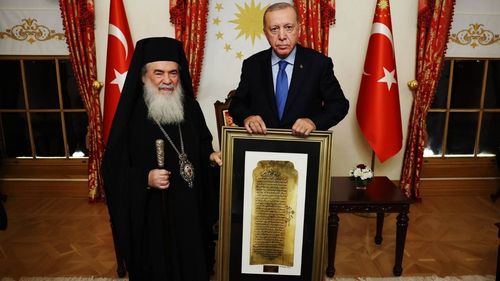 Cumhurbaşkanı Erdoğan, Kudüs Rum Ortodoks Kilisesi Patriği'ni İstanbul’da kabul etti