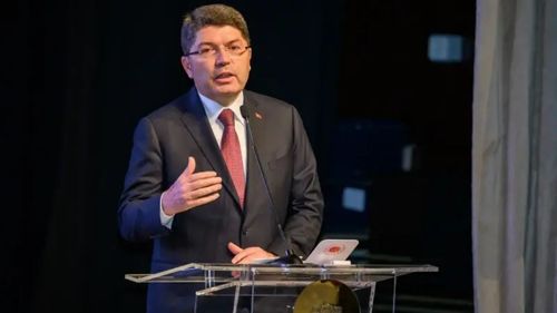 Adalet Bakanı Yılmaz Tunç Selahattin Demirtaş hakkında konuştu: Karar mahkemenin önünde, bekleyeceğiz