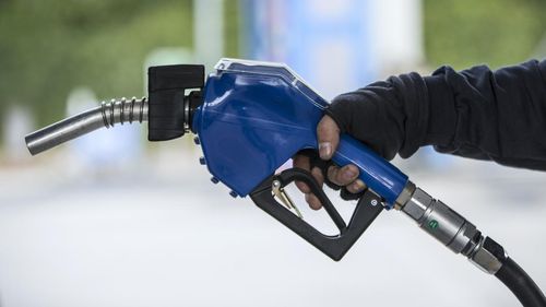 Benzin, motorin ve LPG'ye ÖTV zammı