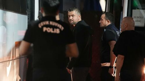 Yolsuzluktan tutuklanan Buca Belediye Başkanı Görkem Duman görevden uzaklaştırıldı