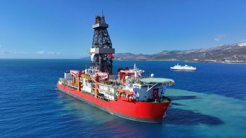 Bakan Bayraktar duyurdu: Karadeniz’de iki yeni doğal gaz sondajı başlayacak