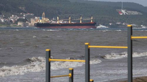 Çanakkale Boğazı gemi trafiğine kapatıldı