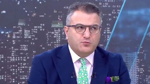 Gazeteci Cem Küçük şantaj suçlamasıyla gözaltına alındı