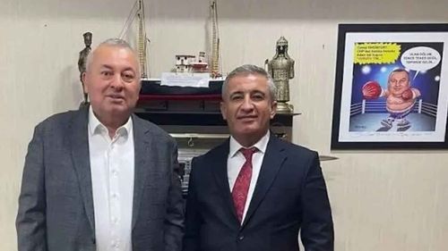 Cemal Enginyurt’un danışmanı Cem Tekinoğlu fuhuştan tutuklandı