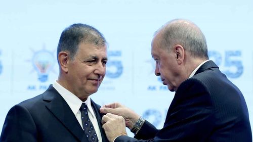 Cemil Tugay, Cumhurbaşkanı Erdoğan’la görüşmesini anlattı: Babacan birisi