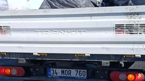 Çeşme Belediyesi'ne yolsuzluk operasyonu: Evrakları imha ederken yakalandılar