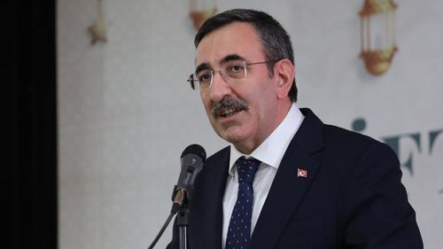 Yılmaz: Vergi artışı olmadan gelirlerimizi artırmanın yollarını arayacağız