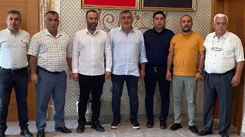 CHP Aksu’da toplu istifa: Başkanın ardından 7 meclis üyesi ayrıldı