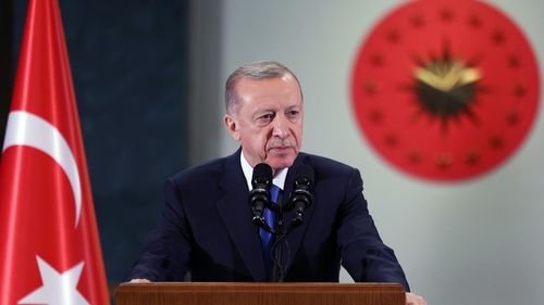 Cumhurbaşkanı Erdoğan’dan LGS mesajı: Evlatlarımızı gözlerinden öpüyorum
