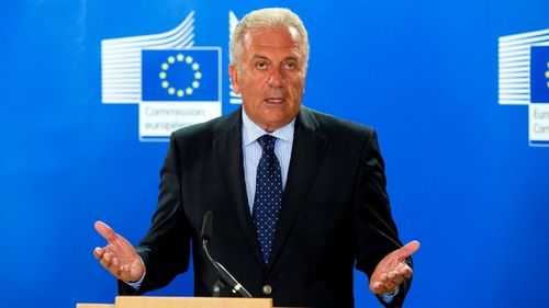 Yunanistan'ın eski Dışişleri Bakanı: Avrupa çürümenin eşiğine sürükleniyor