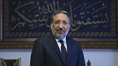 Yeni Diyanet İşleri Başkanı Safi Arpaguş oldu
