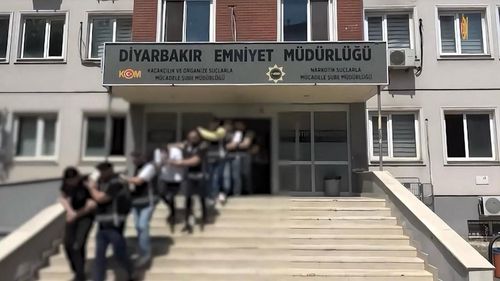 Diyarbakır’da silahlı suç örgütüne operasyon: 15 kişi tutuklandı