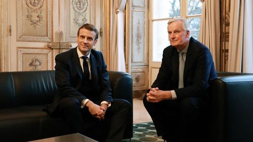 Fransa Cumhurbaşkanı Macron, Michel Barnier'yi başbakan olarak atadı