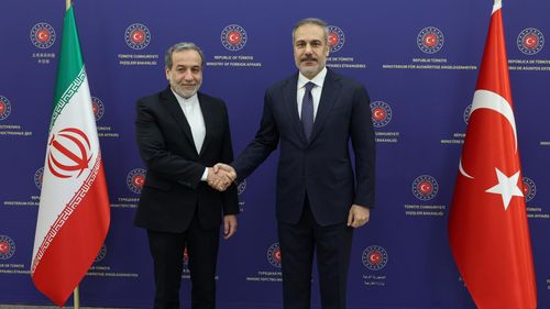 Bakan Fidan ile Erakçi telefonda görüştü: Hava sahası ihlali kabul edilemez