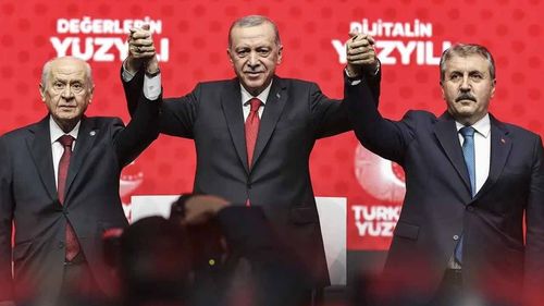 Sürpriz üçlü zirve: Erdoğan, Bahçeli ve Destici Görüştü
