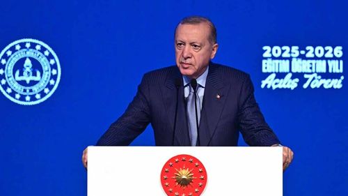 Cumhurbaşkanı Erdoğan: Eğitimde ana tema aile ve yeşil vatan
