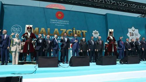 Başkan Erdoğan: Ne zaman bir olduk, zaferden zafere koştuk 