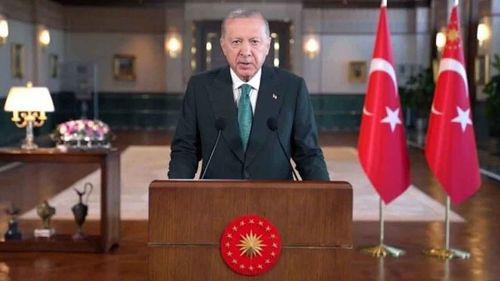 Erdoğan’dan İmam Hatipliler Kurultayı’nda mesaj: Türkiye’nin bütün gençlerini kardeşçe kucaklamanızı istiyorum