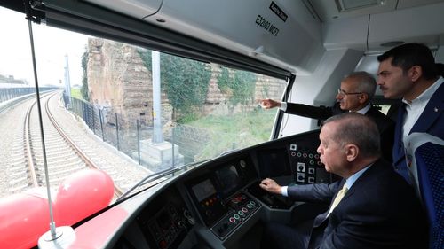 Erdoğan, Sirkeci-Kazlıçeşme Tren Hattı açılışında konuştu: İstanbul'da 5 yıl boşa geçti!