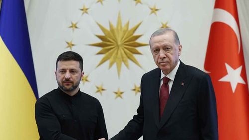 Cumhurbaşkanı Erdoğan, Ukrayna Devlet Başkanı Zelenskiy ile bir araya geldi