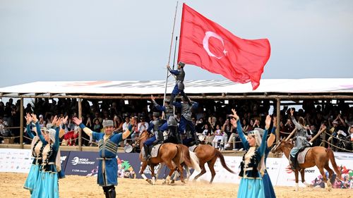 Ok da atarız füze de