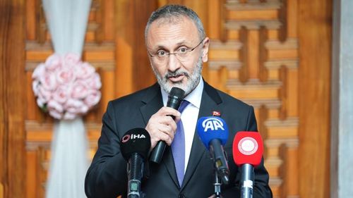 Eyüpsultan Belediye Başkanı Mithat Bülent Özmen yolsuzluktan gözaltına alındı