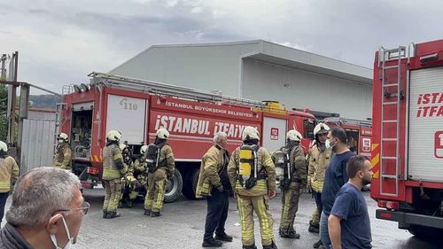 Eyüpsultan'da kimyasal alarmı: Fabrika tahliye edildi