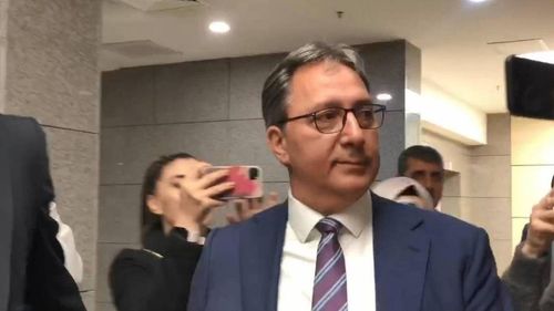 Gazeteci Cem Küçük: 