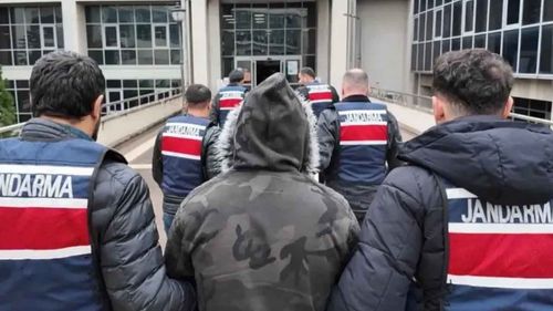 FETÖ’nün güncel finans yapılanmasına yönelik operasyonda 8 şüpheli gözaltına alındı