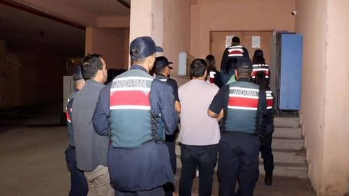 FETÖ'ye düzenlenen operasyonlarda 156 şüpheli yakalandı